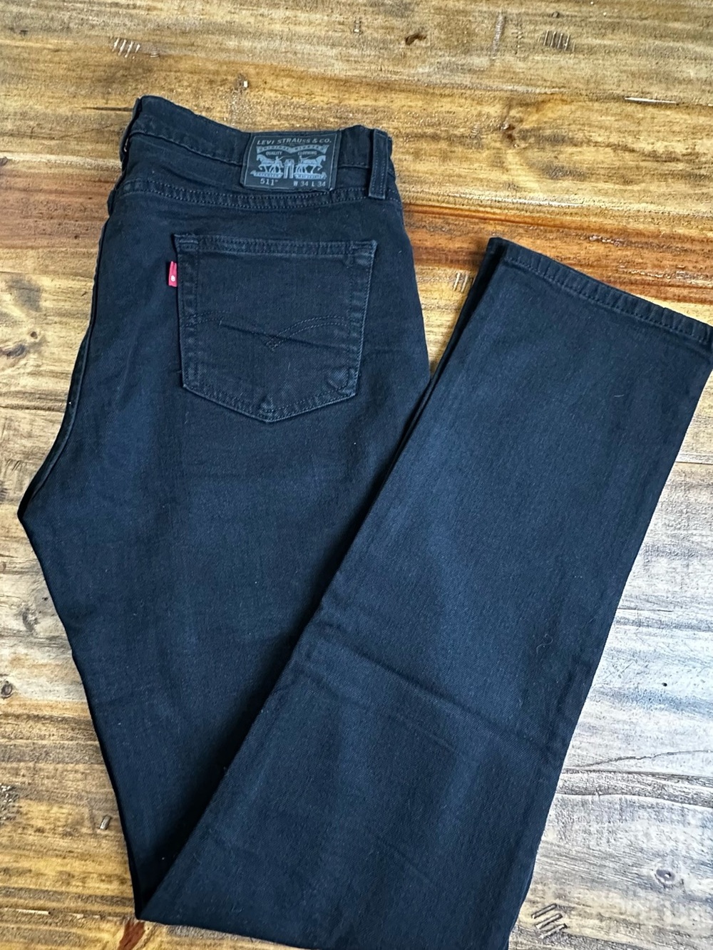 Levi's Men's Black Slim Straight Jeans